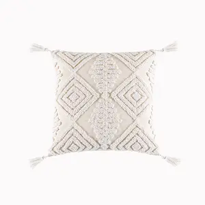 White boucle tufted embroidery farmhouse cotton Throw pillow case cushion covers for sofa