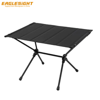 Petite table de camping pliable portable, plateau en tissu léger, structure en alliage d'aluminium, table de pique-nique de plage en plein air