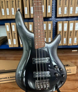 Para Bajo Eléctrico <span class=keywords><strong>Ibanez</strong></span> SR300EB de 4 Cuerdas, Cuerpo Sólido con Fondo/Lados de Arce, Diapasón de Ébano - Product Image 4