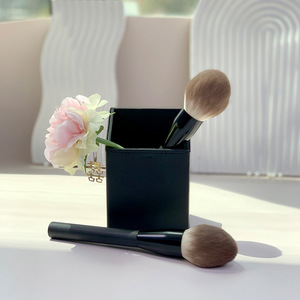 Brocha para polvos sueltos de tendencia, brochas de abanico redondas individuales para cosméticos faciales extra grandes, venta al por mayor, la brocha de maquillaje <span class=keywords><strong>más</strong></span> vendida - Product Image 2