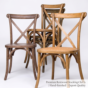 Sedia impilabile Sunzo in legno massello di faggio con schienale a croce, portata 250 kg, stile rustico francese, per eventi, matrimoni, sala da pranzo, con seduta in rattan - Product Image 1