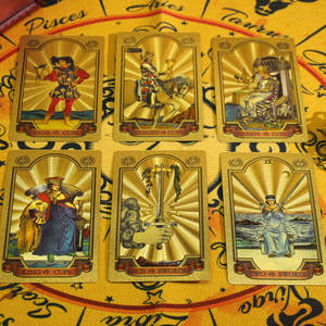 رقائق ذهبية مقاومة للماء طباعة مخصصة بطاقات التاروت البلاستيكية الخاصة بك مع صندوق - Product Image 4