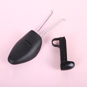 Penyangga Sepatu Plastik Hitam YOUKI yang Dapat Disesuaikan, Pemanjang Sepatu Santai untuk Mencegah Deformasi Aksesoris, Peregang Sepatu Unisex - Product Image 2