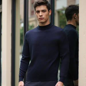 2025 automne-hiver Style peigné filature épaissi 100% laine hommes pull brodé Logo chaud tricoté tissu lavable en Machine - Product Image 5