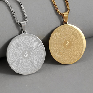 Collar Clásico Religioso de Acero Inoxidable con Colgante Retro de Buda, Lurangama Curse, Chapado en Oro de 18k, Joyería que No Destiñe - Product Image 1