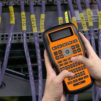 Vente en gros E1000 Pro Imprimante couleur ruban d'étiquettes Imprimante portable intelligente imprimante à ruban thermique pour le marquage industriel des câbles