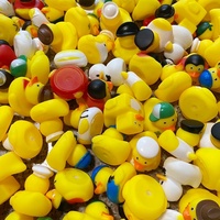 Jouet Canard de Bain Jaune Personnalisé en Vrac de 3.5 Pouces, Petit Canard en Caoutchouc, Conception de Cowboy, Jouets de Bain en Plastique pour Noël de Bébé