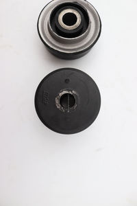 Supports de moteur d'excavatrice, coussinets en caoutchouc de montage adaptés à KATO HD250 307 (avant et arrière) - Product Image 2
