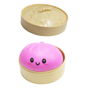 Mainan Promosi Warna-warni Lucu Bentuk Bakpao Dumpling Squishy Bola Penghilang Stres Wajah Tersenyum Mainan Fidget Bakpao Kukus dengan Alat Pengukus - Product Image 4