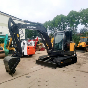 Excavatrice Volvo EC60C homologuée CE/EPA, excavatrice de 6 tonnes, mini-excavatrice Volvo avec semelles de chenilles de 600 mm et attache rapide hydraulique - Product Image 1