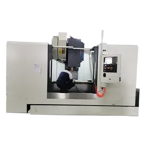 ماكينة طحن VMC1580 صغيرة 5 محاور cnc