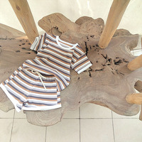 Ensemble de vêtements 2 pièces pour garçons et filles, tenue d'été simple et décontractée, à manches courtes, en coton extensible à rayures