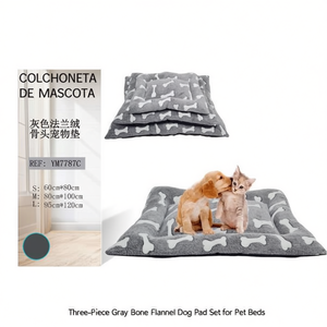 Set di Tre Tappetini per Cani in Flanella Grigia per Letti per Animali Domestici - Product Image 2