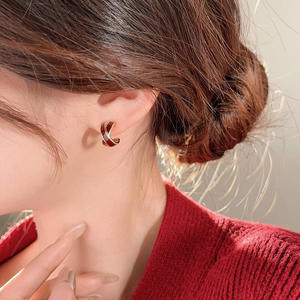 E4778 Orecchini a Perno Geometrici Dorati per Donne, Gioielli Classici in Lega, Placcati in Oro - Product Image 6