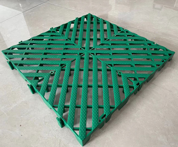 สีเขียว