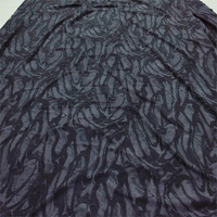 OEM ODM Moyen-Orient écharpe sheilas Hijab foulard voile tissu marbre noir et blanc imprimé numériquement robe abaya crêpe tissu