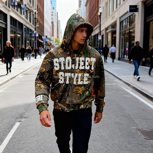 <span class=keywords><strong>Felpa</strong></span> con Cappuccio e Zip per <span class=keywords><strong>Uomo</strong></span> con Logo Personalizzato, Stampa Camouflage Urbana, 100% Cotone Poliestere, Grafica Mimetica Unica e Cerniera in Metallo Argento - Product Image 3