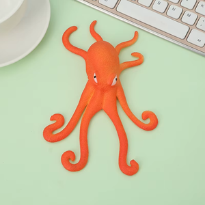 Grande poupée araignée noire souple anti-stress et anxiété, jouet sensoriel unisexe pour les farces au bureau - Product Image 6