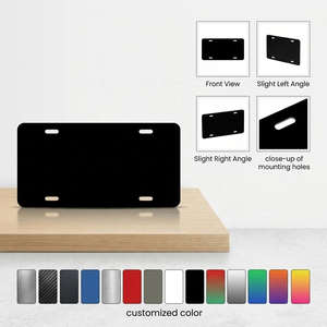 Plaque d'immatriculation vierge en aluminium blanc 12"x6" pour sublimation, gaufrée, personnalisable, pour services professionnels, avec support à ventouse, USA - Product Image 1