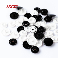 Haute qualité vêtement couture T8 boutons pression boucles en plastique résine attaches en plastique pour vêtements de sport
