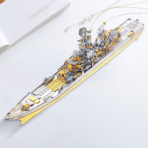 Puzzle 3D en métal Piececool Bateau de guerre croiseur, kit de modèle de navire de marine en acier inoxydable, jouet d'assemblage pour adulte - Product Image 3
