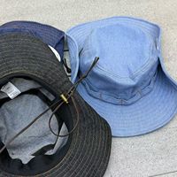 Chapeau Bob en Jean à Large Bord Yihaoyi pour Hommes et Femmes, avec Sangle de Menton Réglable, Protection Anti-UV, Chapeau de Soleil Style Cowboy pour la Randonnée et le Camping