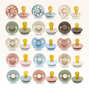 Campione gratuito più recente Logo personalizzato per bambini Boilable eco-friendly per alimenti in morbido lattice naturale ciuccio per bambini - Product Image 1