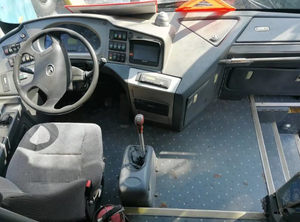 รถโค้ชโดยสารมือสอง คิงลอง ปี 2014 จากจีน 55 ที่นั่ง เกียร์ธรรมดา เครื่องยนต์ดีเซล พวงมาลัยซ้าย เบาะผ้า  ขาย - Product Image 2