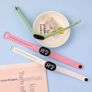 <span class=keywords><strong>Mini</strong></span> Phi Hành Gia <span class=keywords><strong>LED</strong></span> đồng hồ điện tử, sáng tạo và thời trang điều khiển cảm ứng sinh viên đơn giản ánh sáng trắng hiển thị kỹ thuật số đồng hồ - Product Image 2