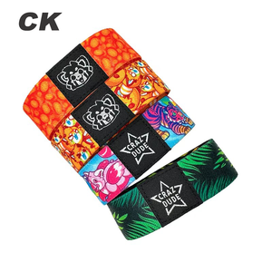 Nhà Máy Giá không thấm nước có thể ghi RFID/NFC dây đeo cổ tay mini tag Vòng đeo tay thông minh nfc213/215/216 miễn phí thiết kế kinh doanh thẻ - Product Image 5