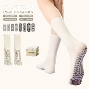 Chaussettes de yoga, pilates et danse BiLu en gros, multicolores, respirantes, douces, tricotées, antidérapantes, pour l'été, chaussettes de trampoline pour femmes - Product Image 1