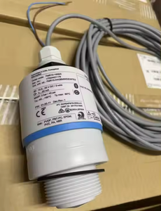 Antenne radar de niveau filetée Endress+Hauserr FMR10B 100 % originale et neuve avec HART - Product Image 2