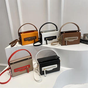 Sacs à bandoulière de luxe pour femmes en PU brillant, écologiques, tendance, à porter en bandoulière, pour le soir, motif géométrique, fermeture éclair - Product Image 2