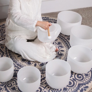 Precio al por mayor 6-12 pulgadas Frosted Crystal Quartz Crystal Singing Bowls Set - Product Image 3