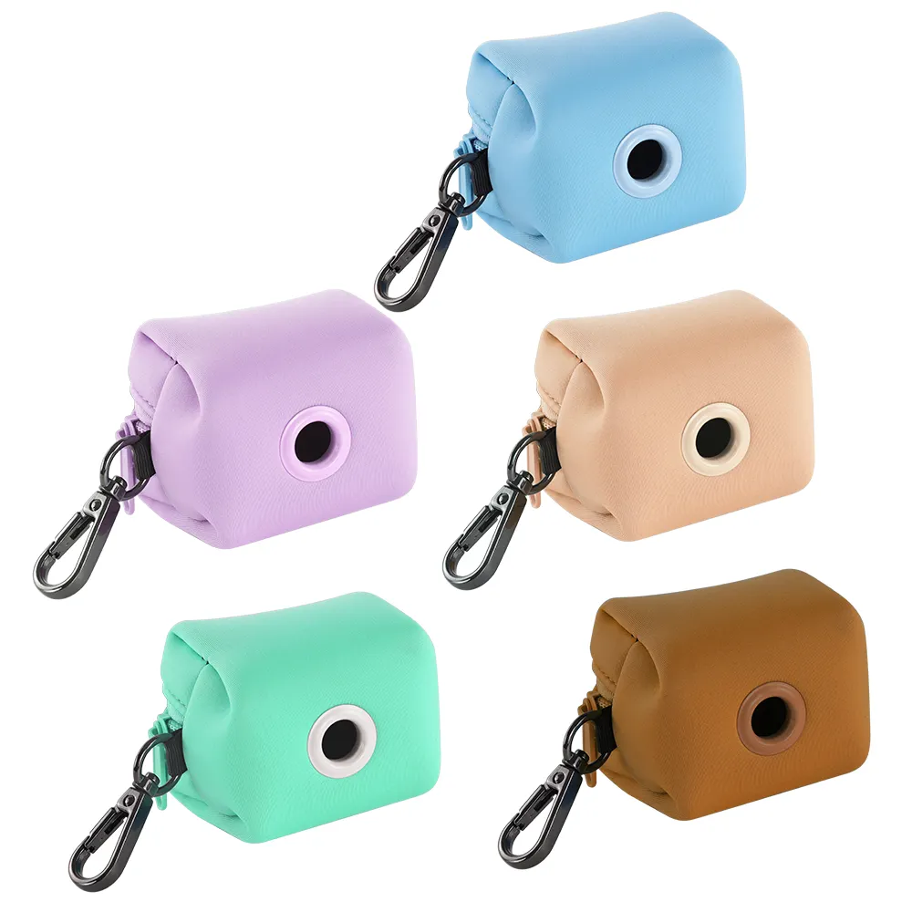 कस्टम प्यारा डिजाइन उच्च गुणवत्ता वाला मज़ेदार बायो-डिग्रेडेबल पोर्टेबल कुत्ते पट्टा पॉप बैग धारक पिल्ला बैग डिस्पेंसर