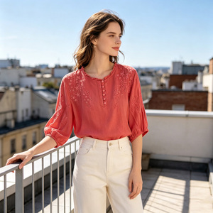Blusa bohemia bordada para mujer, manga tres cuartos, cuello Peter Pan, corte holgado, top de algodón, ropa informal de primavera y verano - Product Image 4