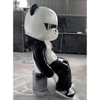 Personnaliser grand extérieur résine artisanat dessin animé panda statue sculpture artistique en fibre de verre mascotte modèle pour parc boutique affichage