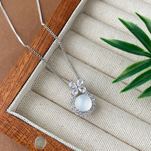 अच्छी गहने हार थोक लक्जरी महिला जेडेड हार लक्जरी सफेद जेड एजेंट लड़कियों के उपहार के लिए धनुष पेलेंट हार - Product Image 4