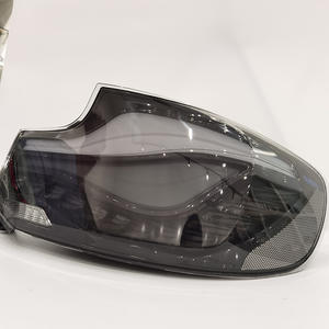 Ensemble de feux arrière BMW F22, couvercle de clignotant LED gris - Product Image 1