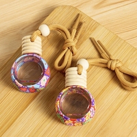 Vide 10ml coloré polymère argile voiture verre bouteille de parfum suspendu désodorisant huile essentielle diffuseur bouteille pendentif couvercle en bois