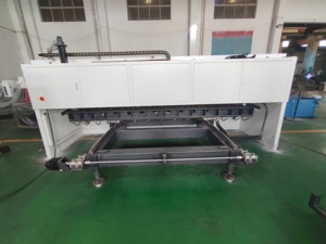 Sanxin Bán Hàng Nóng Nhôm Tấm CNC V Khe Cắm Rãnh Cắt Giàn Kim Loại Tấm Tự Động 3 + 1 Trục V Rãnh Máy - Product Image 5