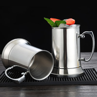 Chope en métal à double paroi en acier inoxydable avec logo personnalisé Caspian Chope à bière avec poignée Dernier produit en gros