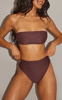 Vêtements de plage personnalisés en tissu de nylon doux sans couture maillots de bain micro bikini extrême bikini sexy à string pour fille
