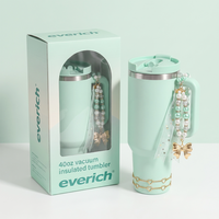 Gobelet isotherme de 40 oz avec poignée, tasse de voyage tendance en acier inoxydable avec décoration chaîne de perles pour la salle de sport, le bureau et l'extérieur