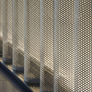 Revestimiento decorativo de aluminio perforado curvado para decoración de paredes exteriores de edificios - Product Image 1