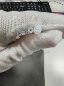 Selang Plastik Ekstrusi PTFE Multi <span class=keywords><strong>Lumen</strong></span> Persegi Fleksibel Tekanan Tinggi Presisi OEM untuk Medis - Product Image 3