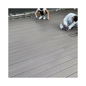 Planches de <span class=keywords><strong>terrasse</strong></span> en WPC cannelées en gros, <span class=keywords><strong>terrasse</strong></span> en <span class=keywords><strong>bois</strong></span> composite plastique d'extérieur, dalles de <span class=keywords><strong>terrasse</strong></span> imperméables - Product Image 1