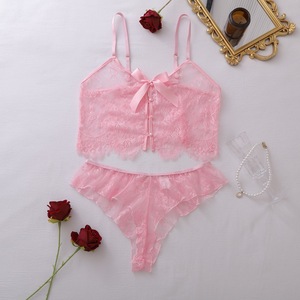Completo Set Lingerie Donna Rosa in Pizzo Trasparente, Babydoll con Fiocco Frontale e Busto Aperto, Camicia da Notte Sexy in Pizzo con Mutandine a Balze - Product Image 3