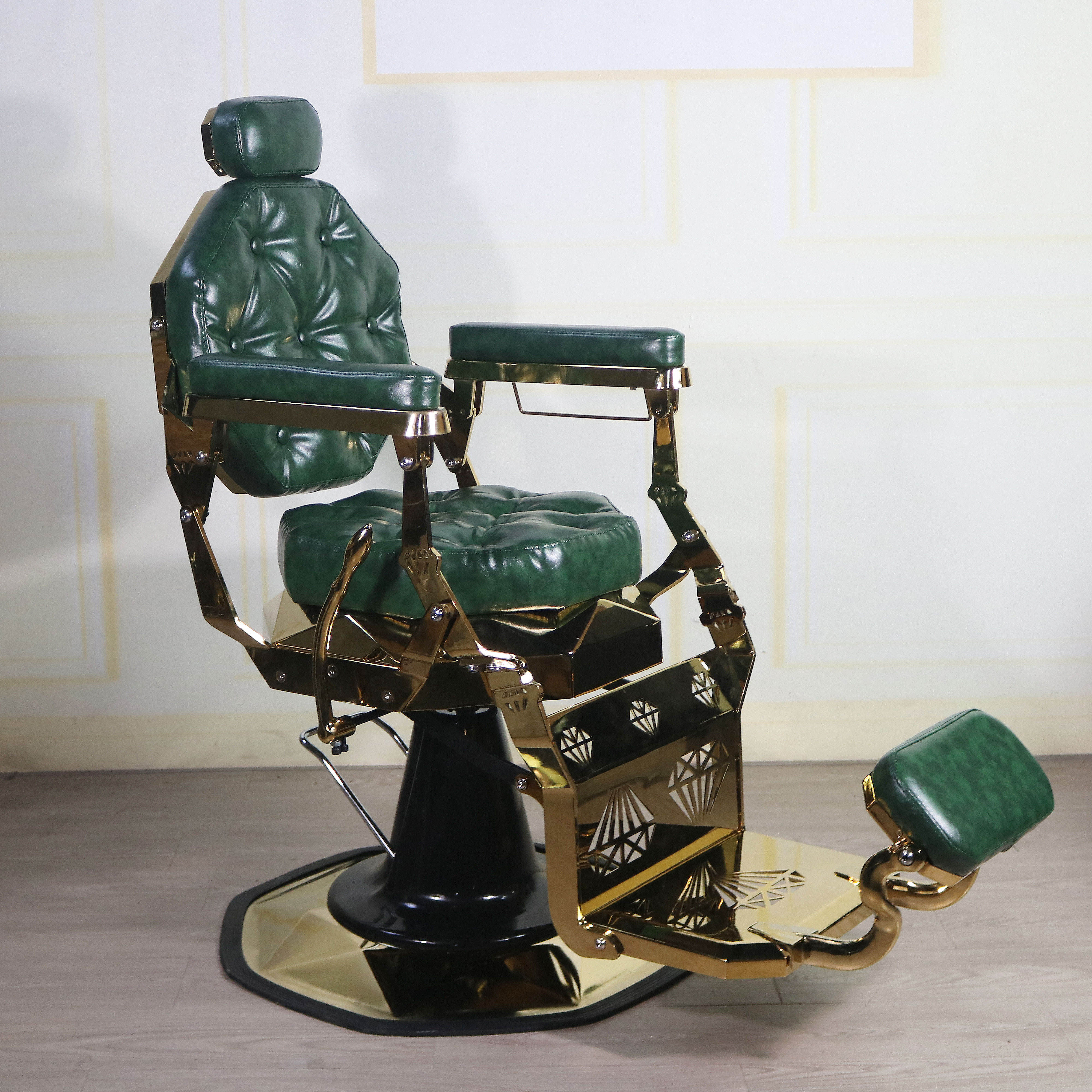 สีเขียว