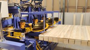 Máquina de separación de clavado de montaje de producción automática de palés de madera <span class=keywords><strong>Manual</strong></span> - Product Image 2